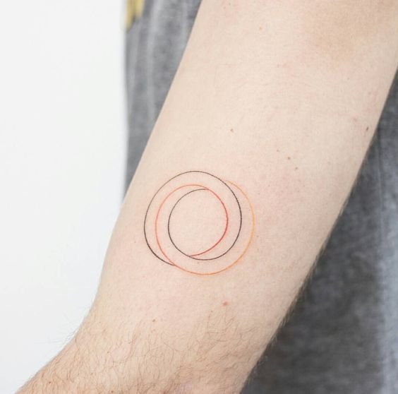 Geometric shape tattoo ideas with circles