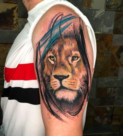 lion watercolor scratch
