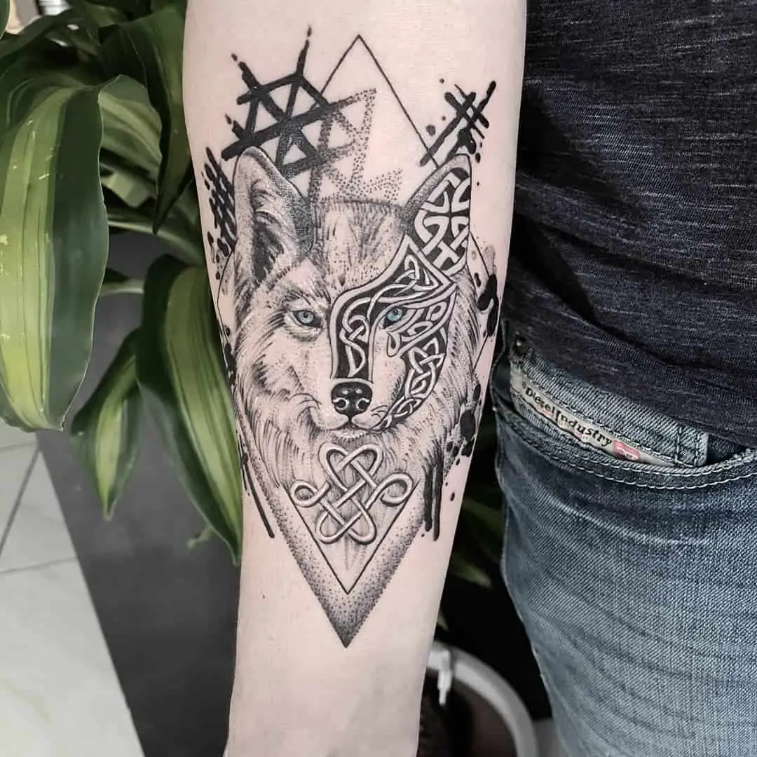 missabysstattoo celtic style wolf tattoo