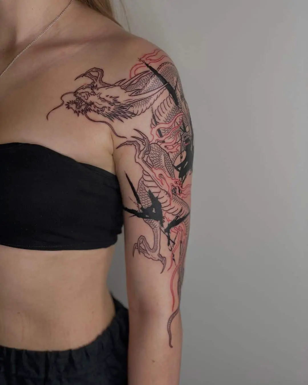 Pin by Hannah Stroud on Want  Dragon tattoo behind ear Behind ear tattoo  Neck tattoo