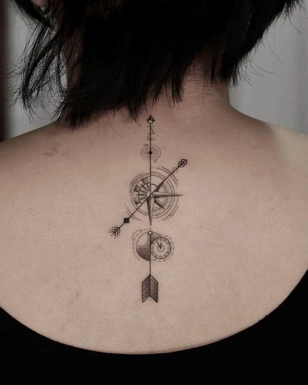Symbol Compass Tattoo pn back