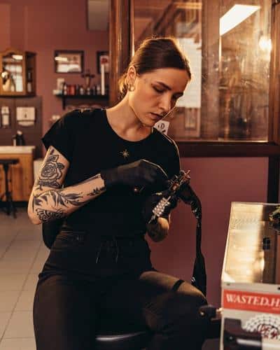 tattoo artist women