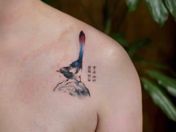 Bird tattoo on shoulder by newtattoo qiqi