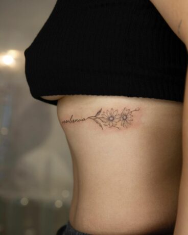 Fine line daisy tattoo by kegarden
