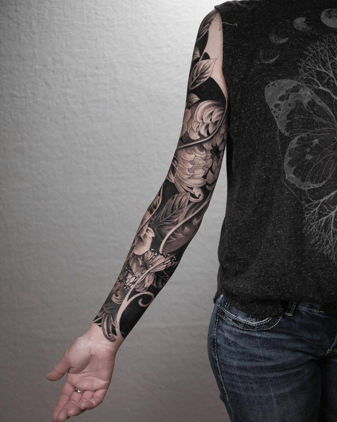 Full arm flower tattoo by dani ibrl