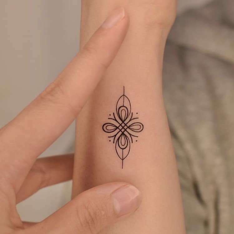 Tribal Star tattooo