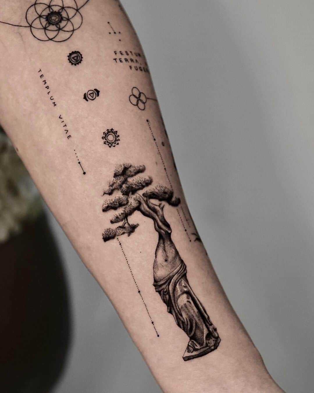 Amazing tree tattoo by andresalcedov