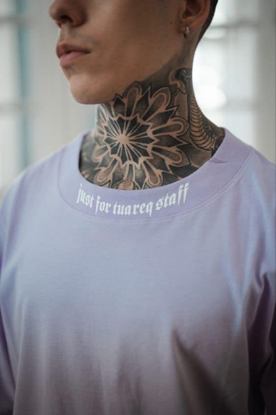 Geometrci tattoo on neck