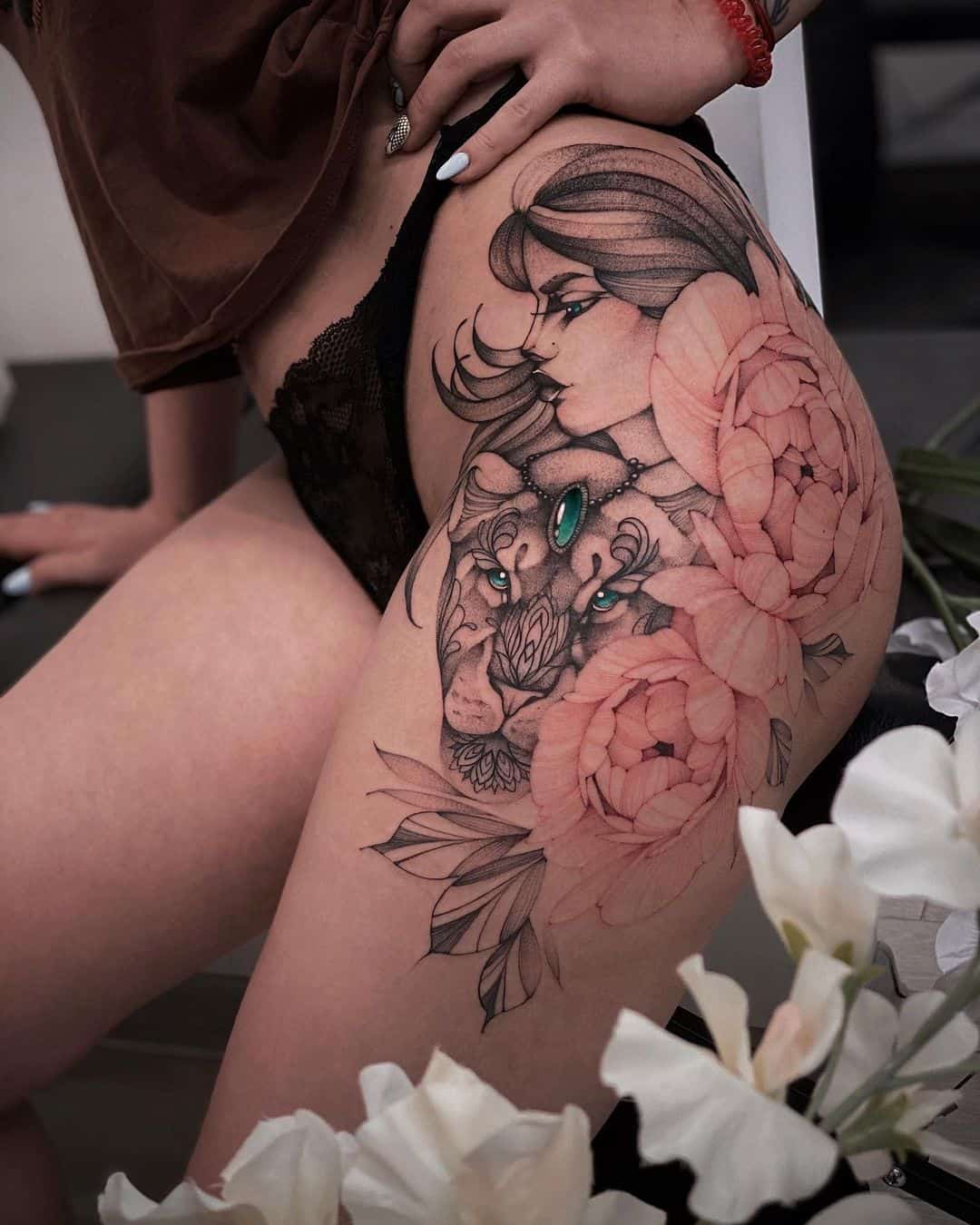 Amazing ornamental lioness tattoo by varya romanchyk