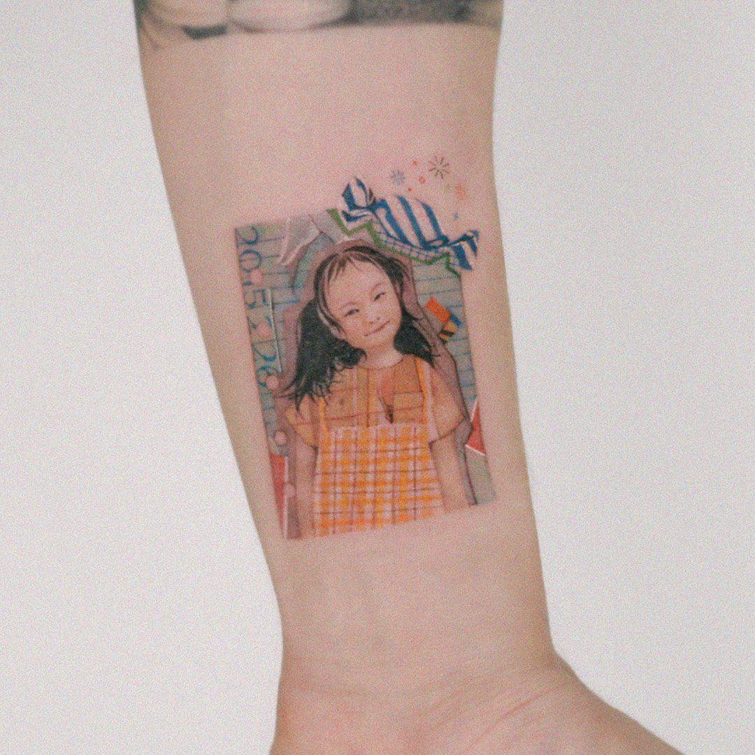 Cute Realistic Potrait tattoo by muss flavor