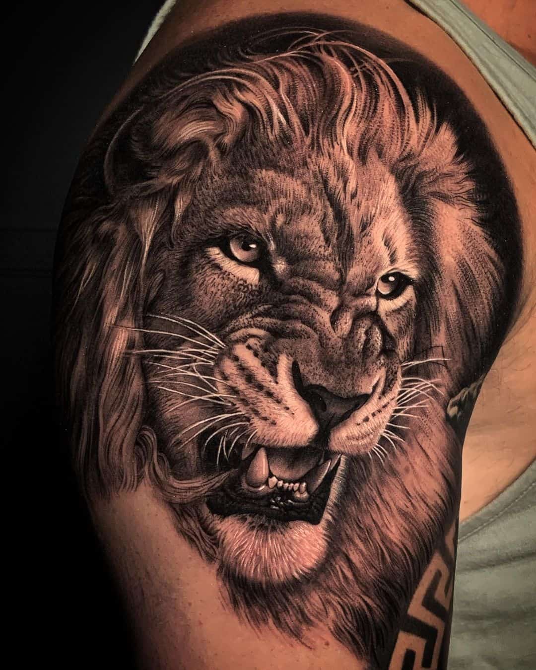 Roaring lion tattoo by dani moreno garcia