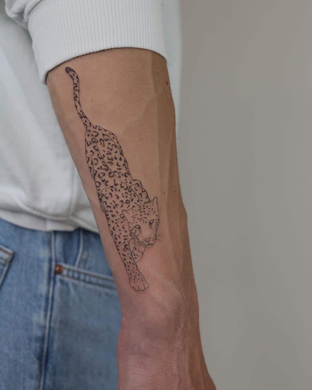 Amazing tattoo design on arm for women by akkurat tattoo