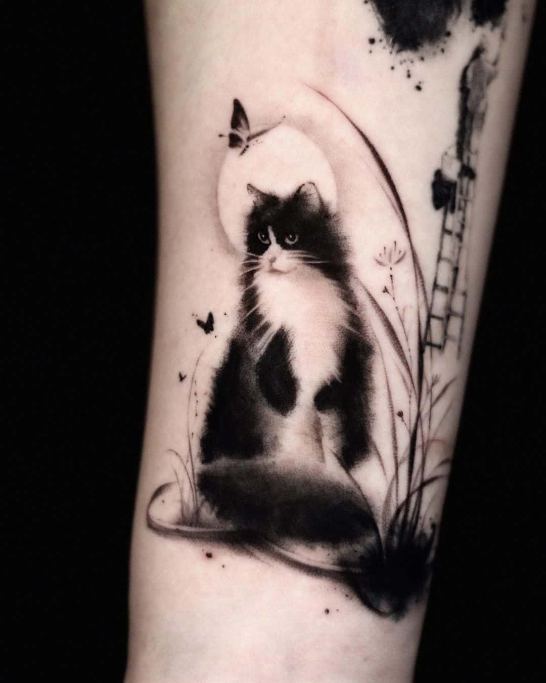 Details more than 83 black and white cat tattoo - thtantai2