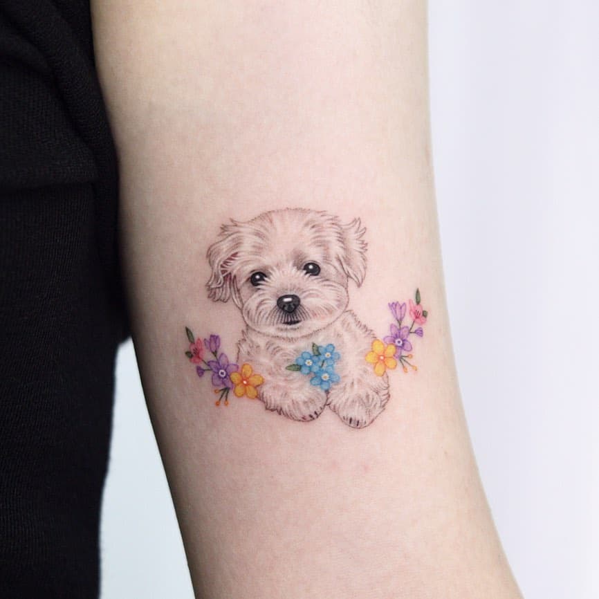 Dog tattoo design for doglovers everywhere. Cool dog tatto for dads.