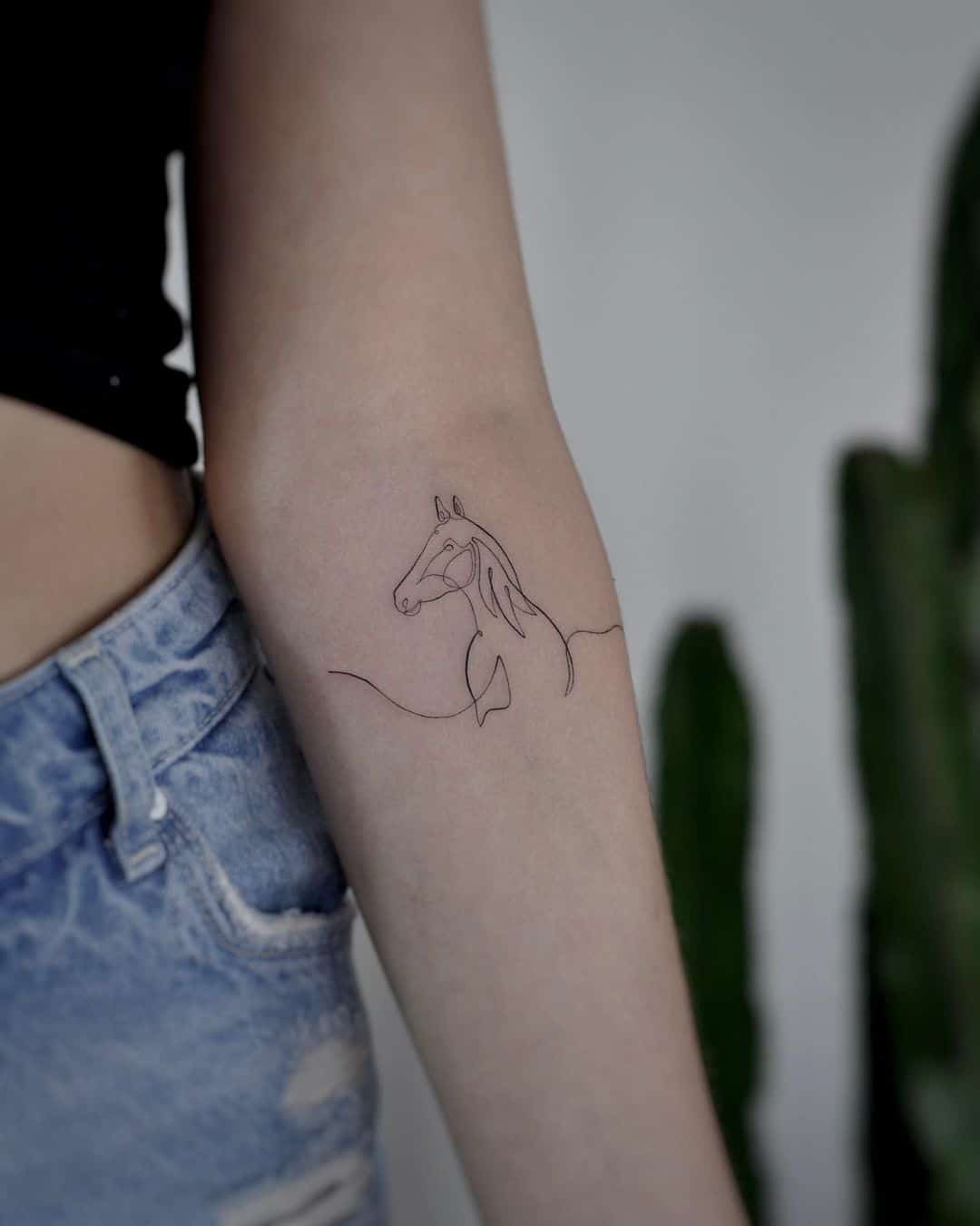 Fineline horse tattoo design by rany boskie