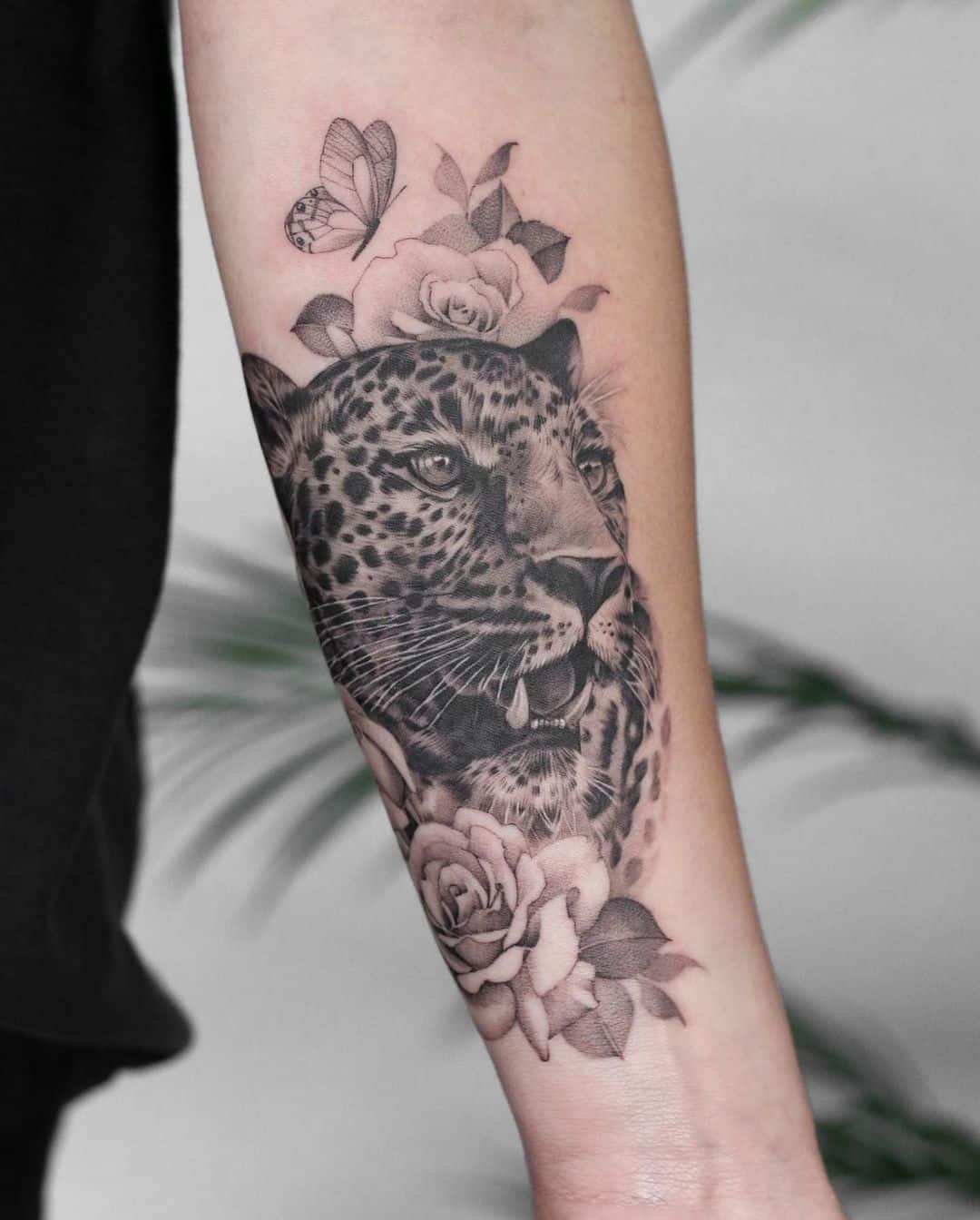 Roaring leopard tattoo by kyla rose tattoo