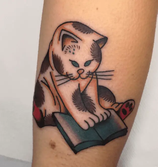Traditoinal cat tattoo design by elrooots