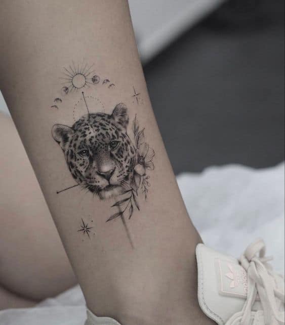Wonderful geometric leopard tattoo