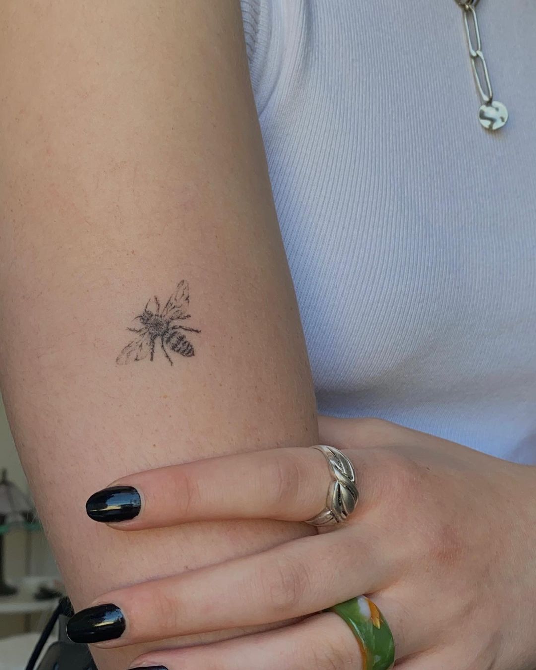 Bee tattoo by leonhard.ink