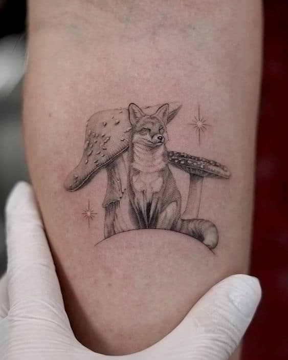 Black and gray fox on lower arm 2
