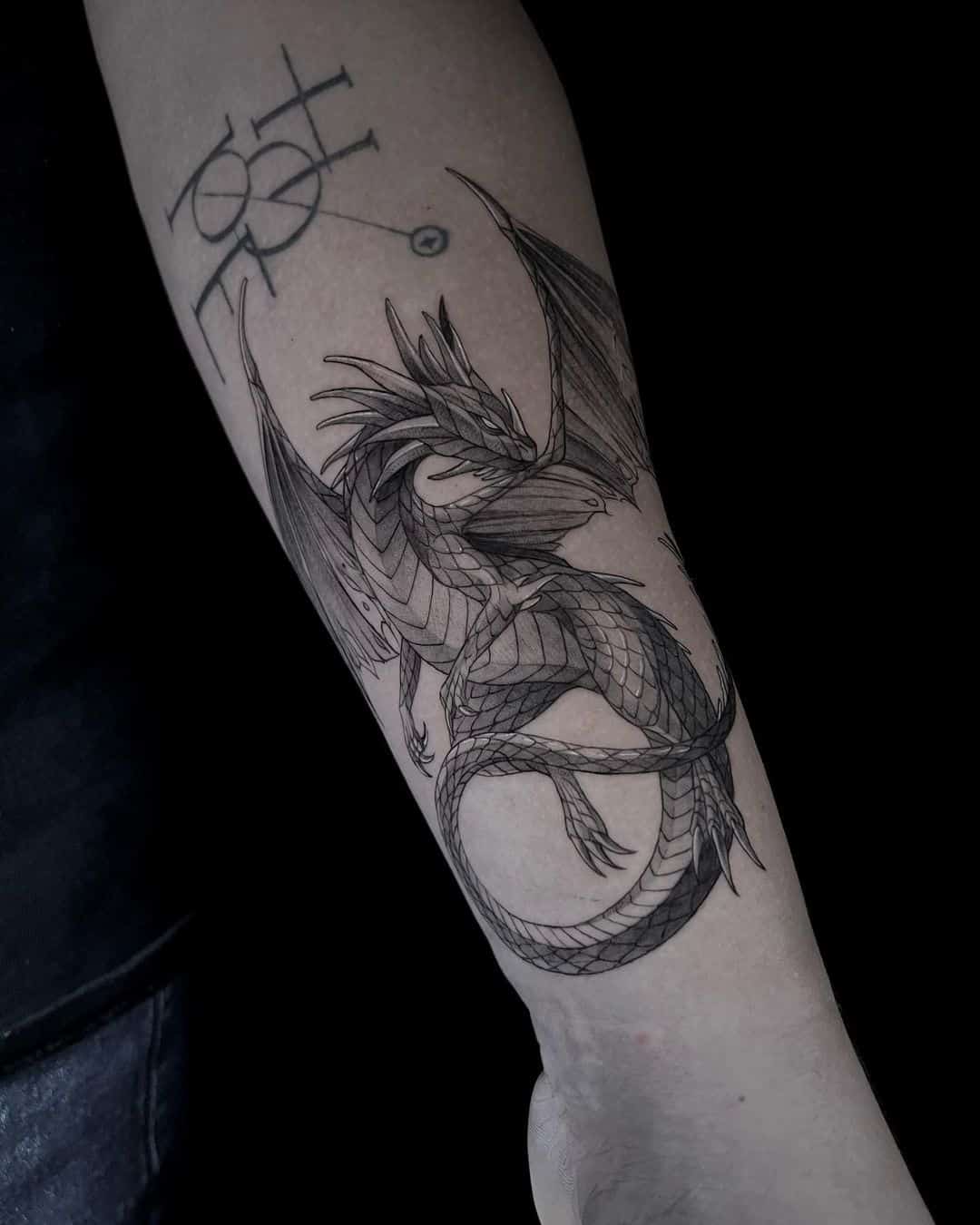 Dragon tattoo by cempasuchil tattoo