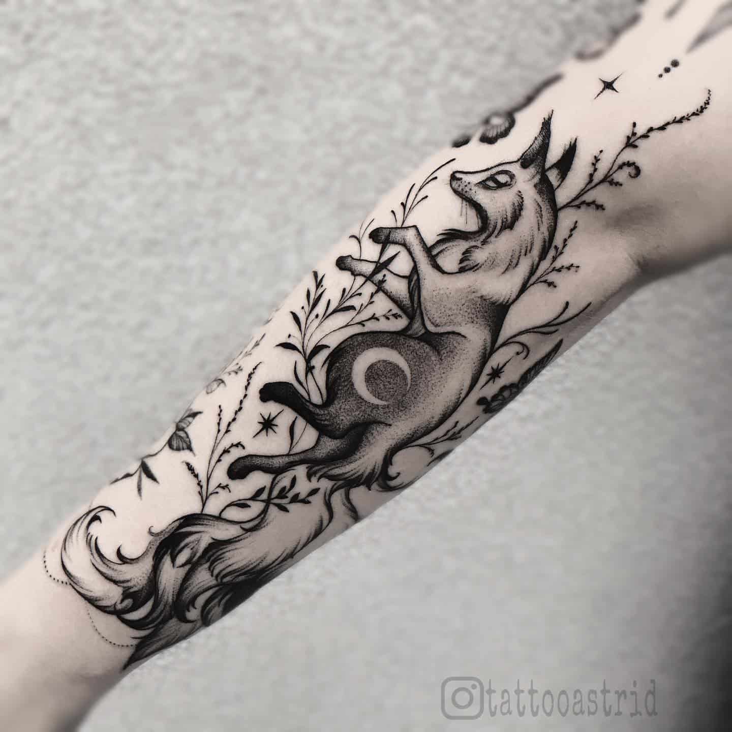 Ashley Mackenzie  White Fox  Картины Вдохновляющее искусство Татуировки  лисы