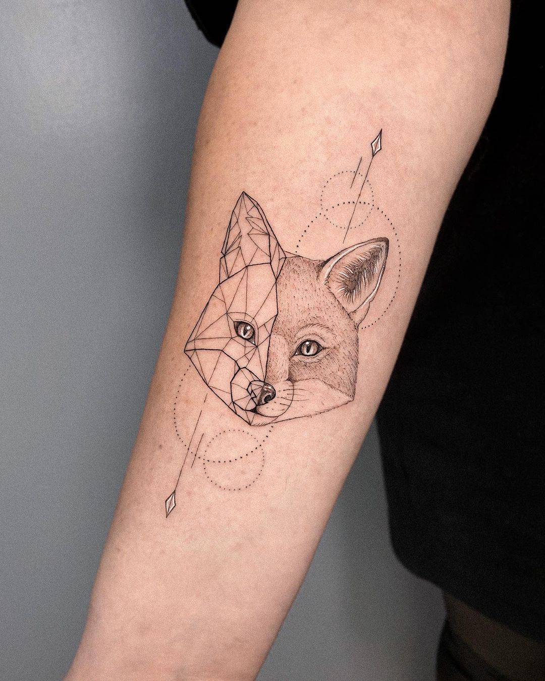 Geometric fox on lower arm by gayagatto
