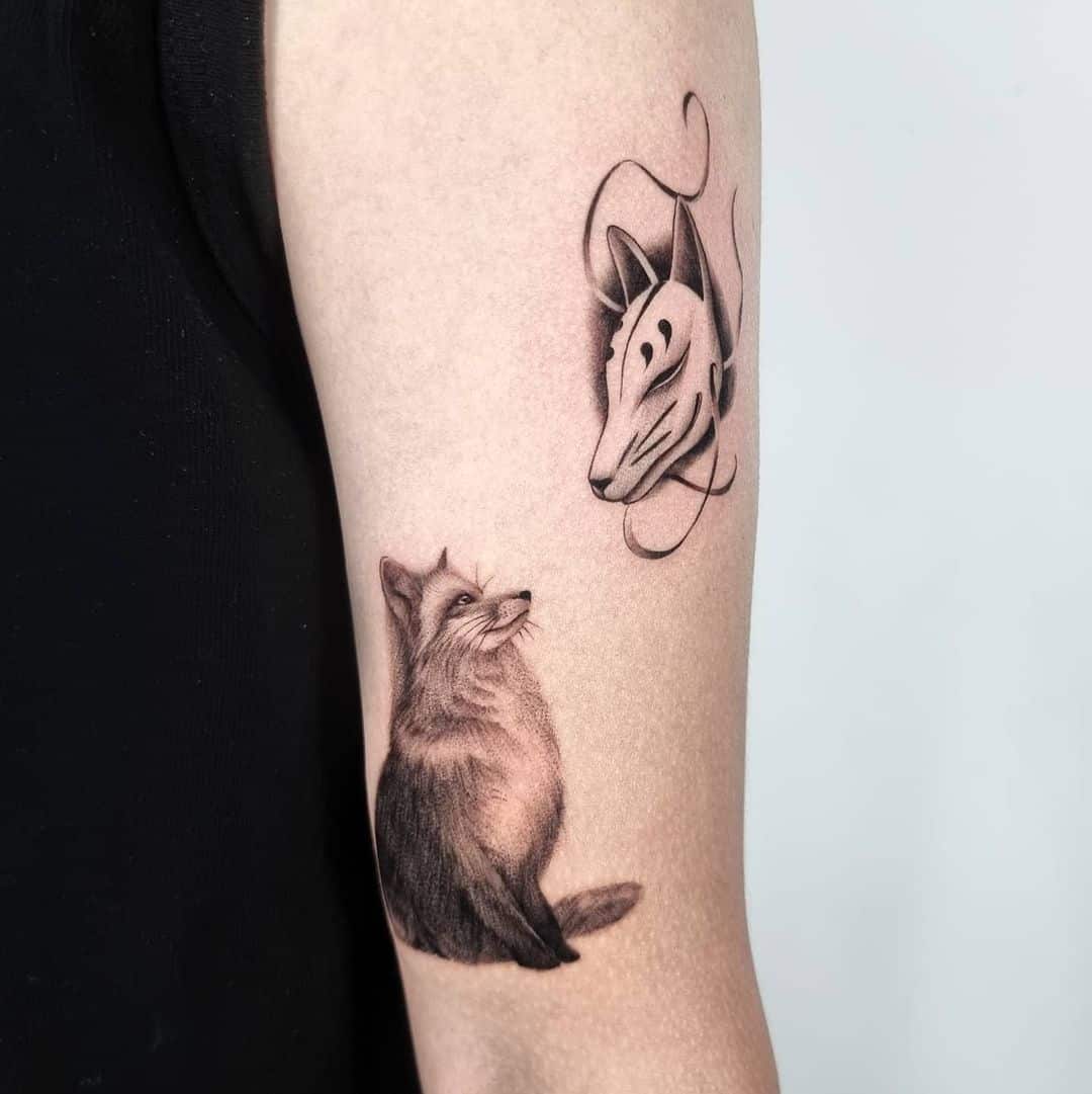 Minimal fox tattoo design by tattooist mate