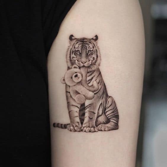 Realistic tiger tattoo 1