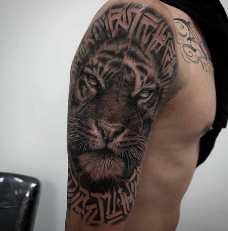 Stunning Tiger Tattoo Designs For The Upper Arm