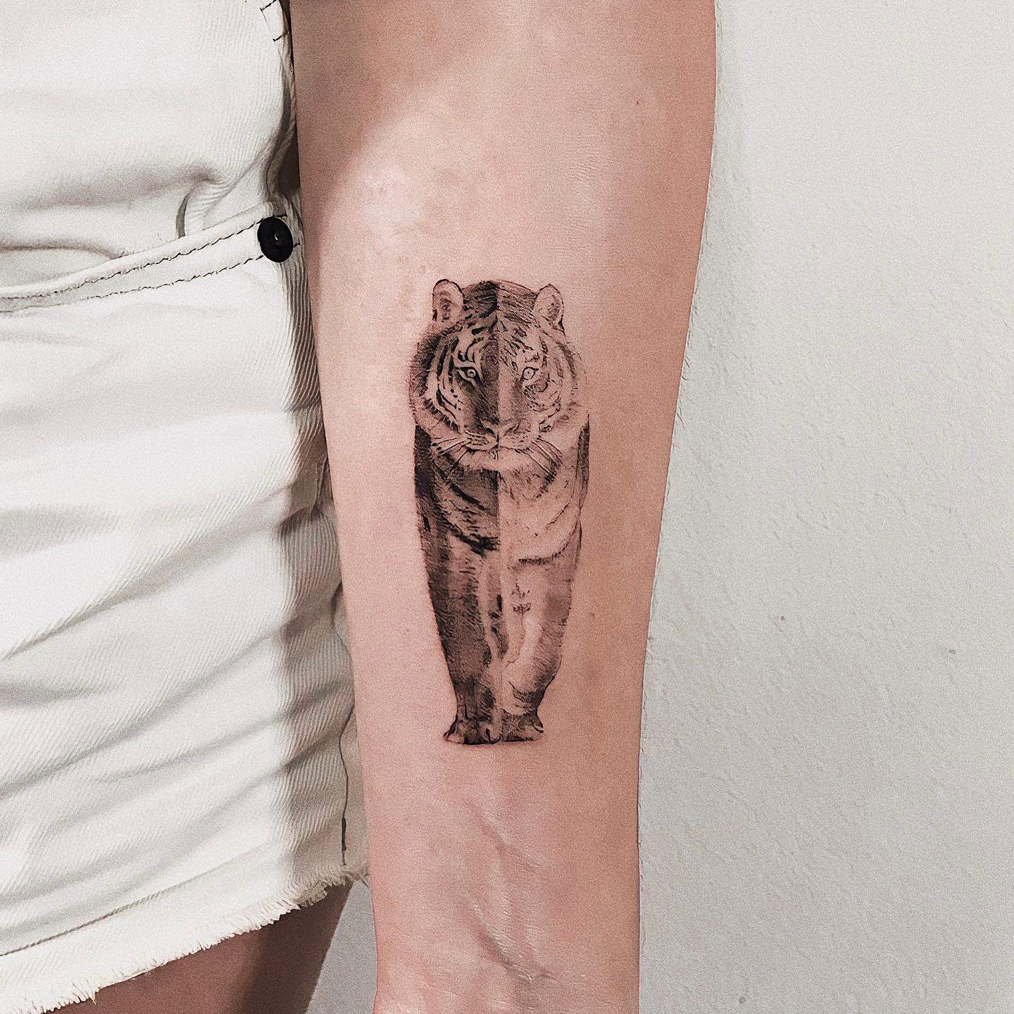 Tiger tattoo by batuhanyorukart