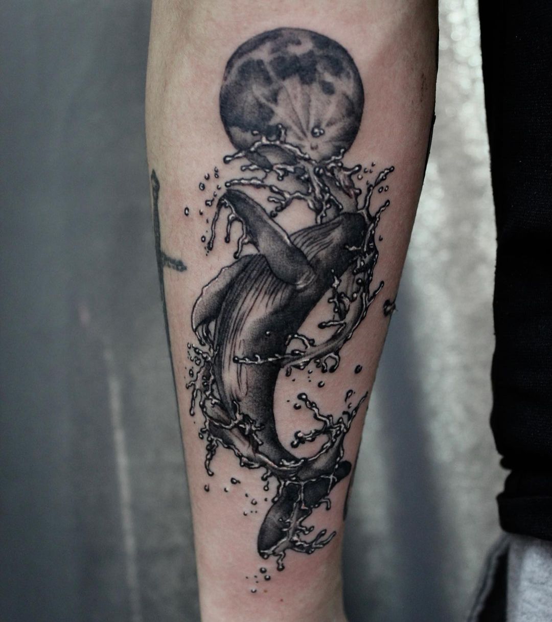 Whale tattoo by tattooist ryu hwa