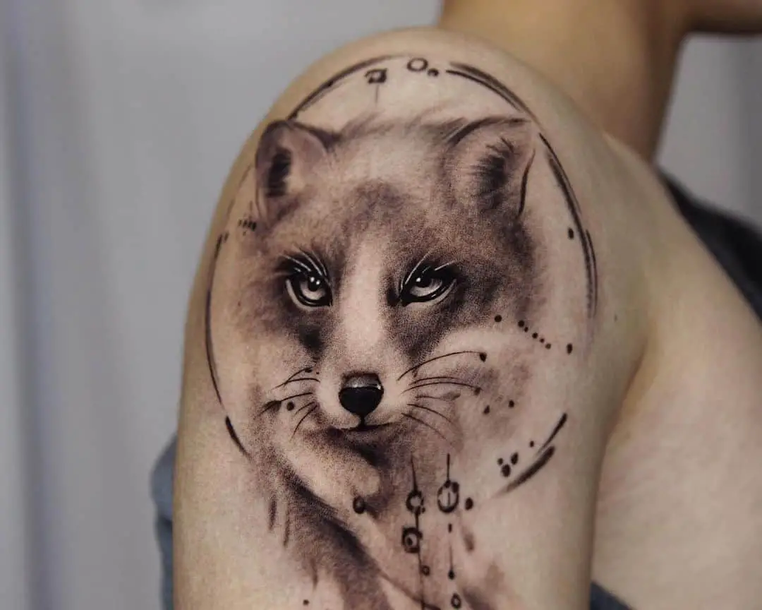 Wonderful black and gray fox tattoo by tattooist mate