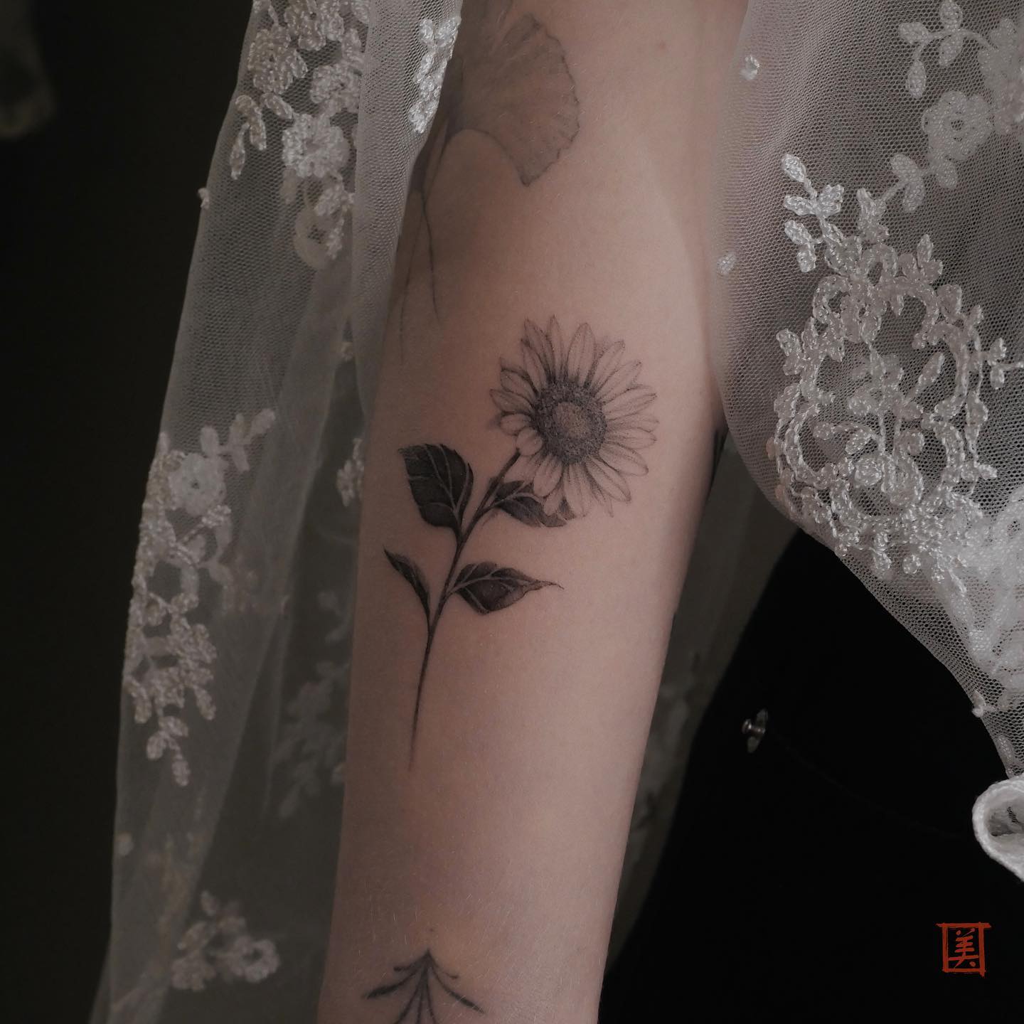 Black and gray sunflower tattoo by yamae.tattoo