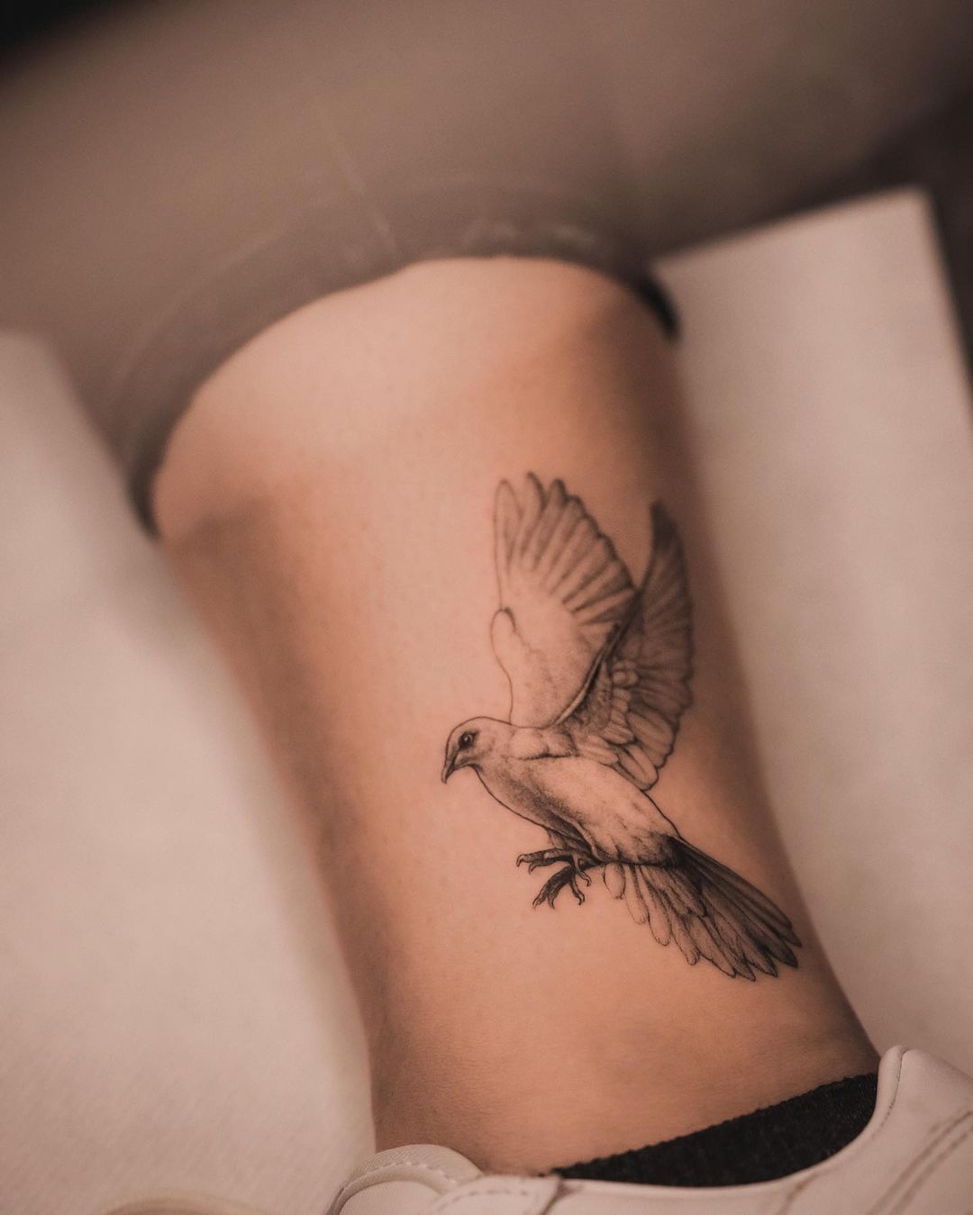 Dove tattoo by lama del ray