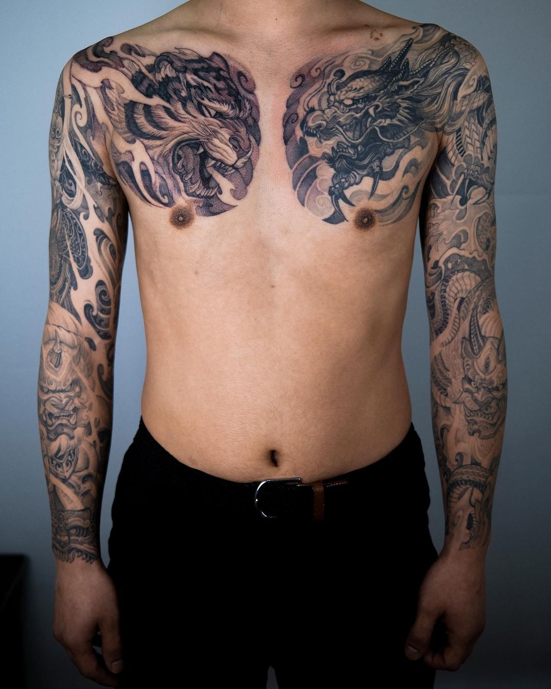 Dragon tattoo on shoulder by girin tattoo