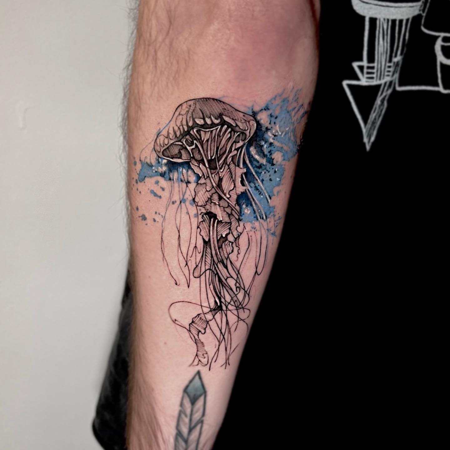 Big Jellyfish with Flowers Tattoo Design – Tattoos Wizard Designs