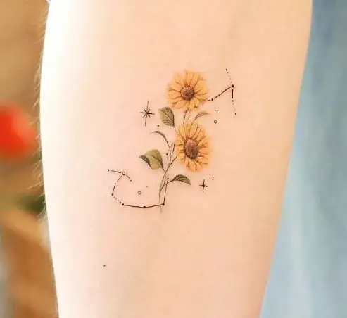 Minimalistic sunflower tattoo 1by sou giirassol