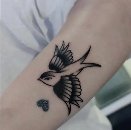 Swallow tattoo by secondo tattoo