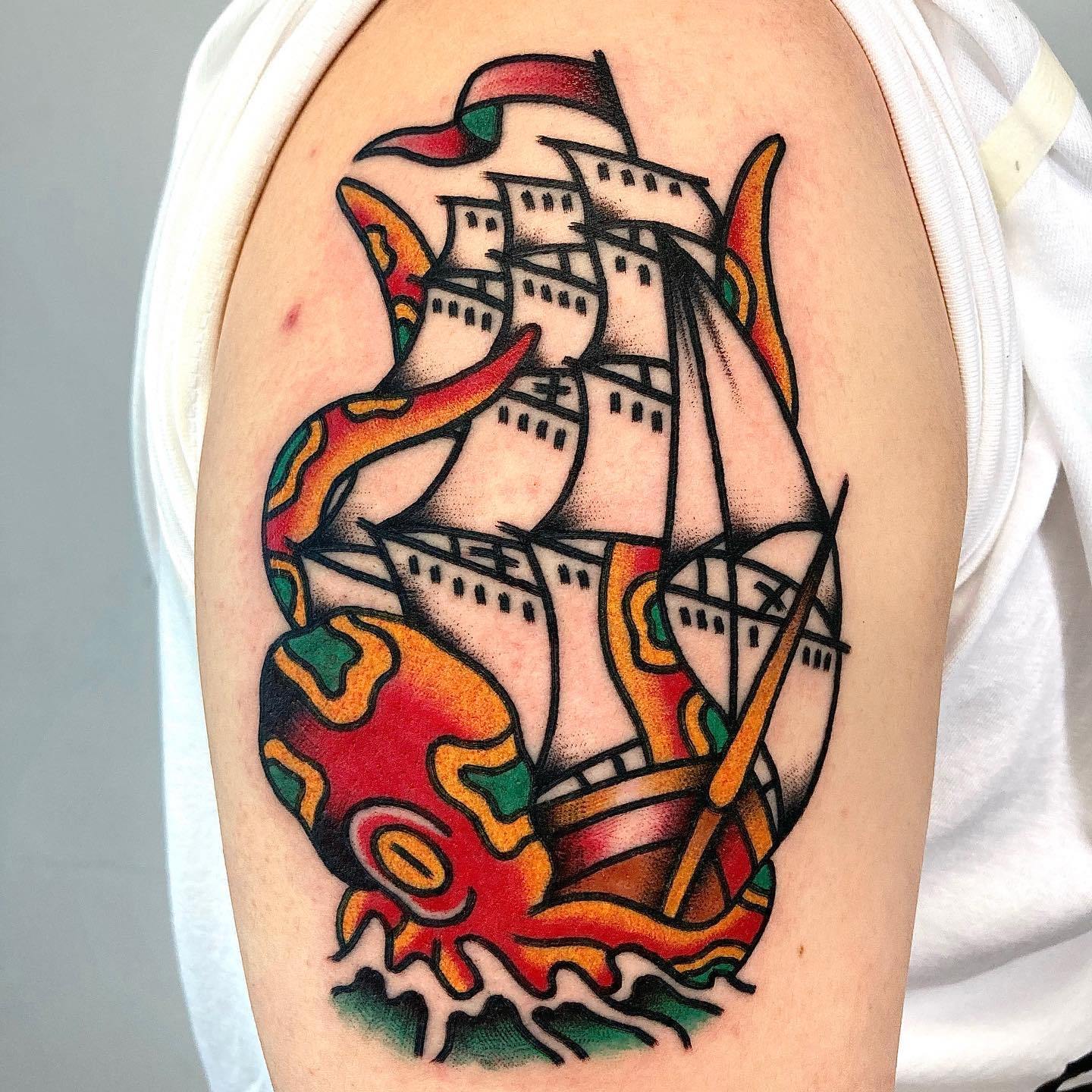 Traditional ship tattoo by eno tattooer