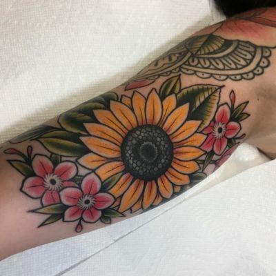 Traditional sunflower tattoo 4