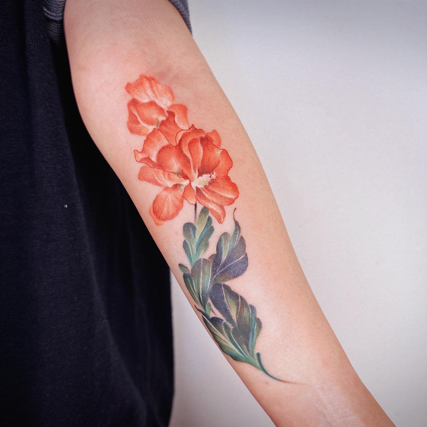 floral tattoos by doggy tattooist