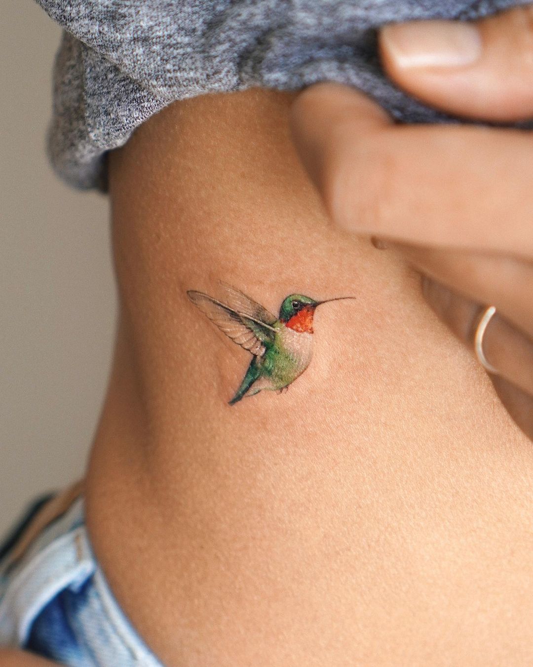 humming bird tattoos by abii tattoo