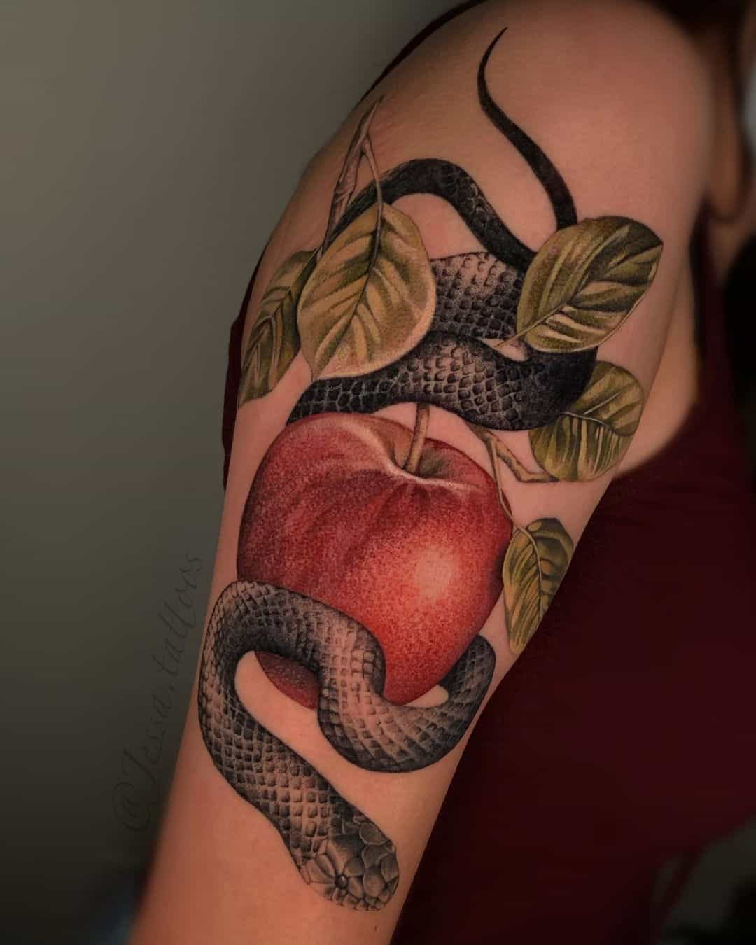 Apple tattoo by jessa.tattoos