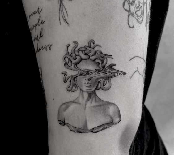 Medusa tattoo 1