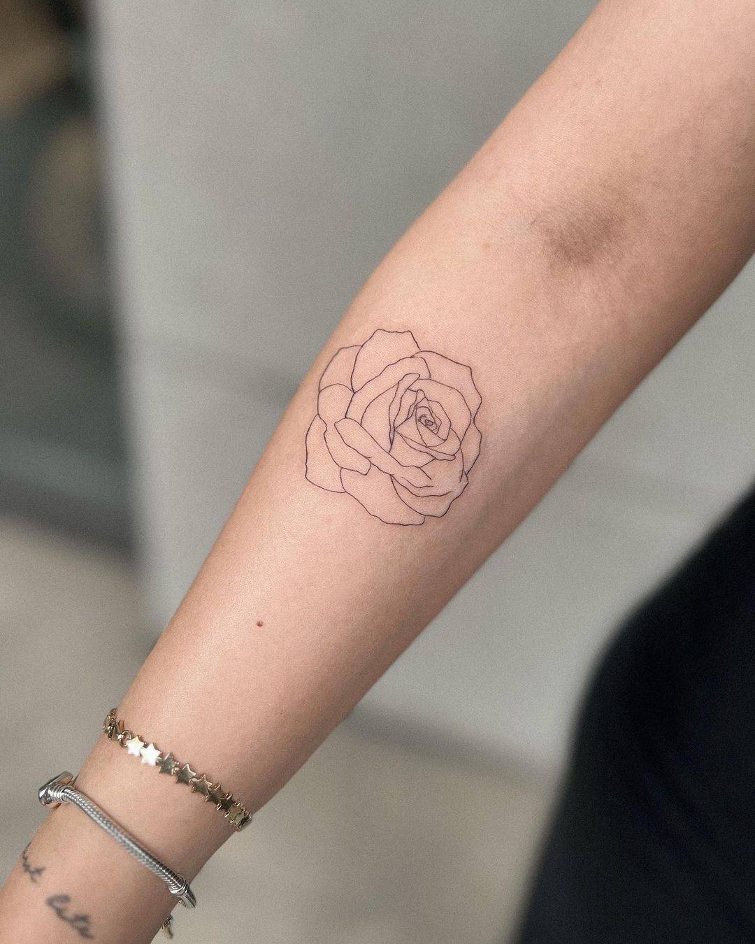 Rose sleeve tattoo by pelinnsimsek
