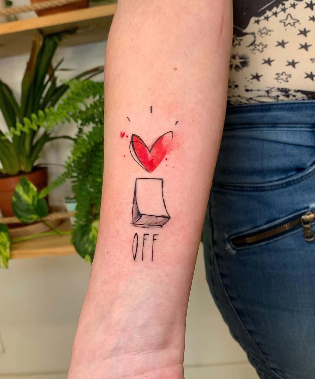 CafeMom.com : 'Inspire' Teacher Tattoo : 40 Teacher Tattoos For Everyday  Heroes -- This more minimalist… | Rose tattoos on wrist, Minimalist tattoo, Teacher  tattoos
