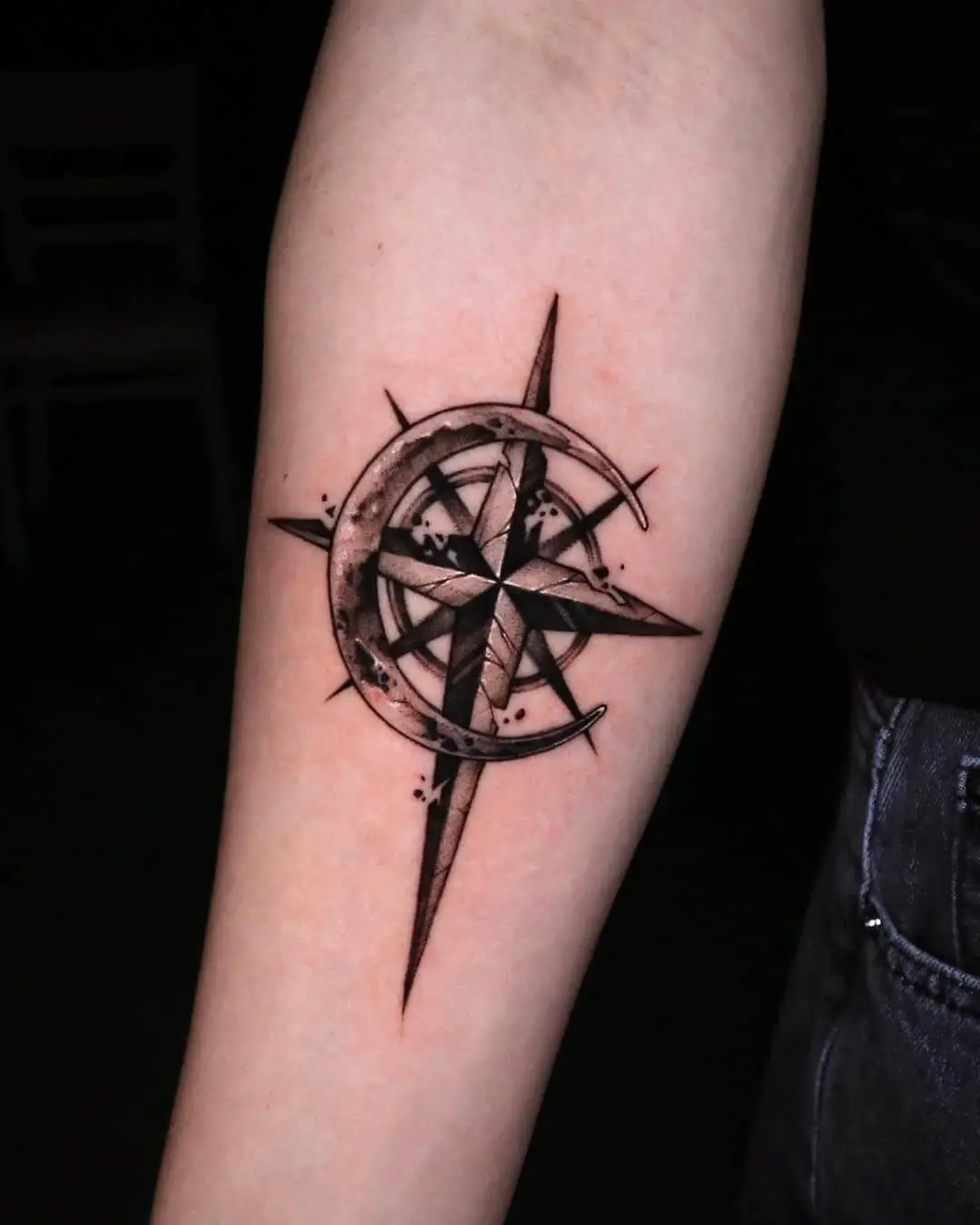 compass tattoo by kaju tat