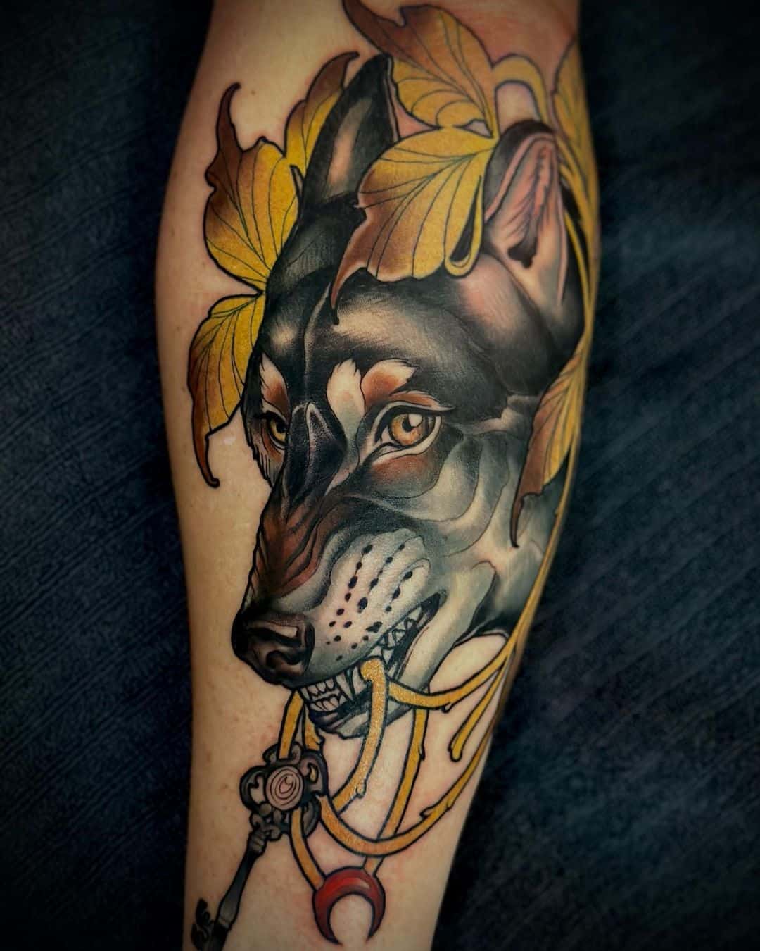 dog neotrad style tattoo by sydney based artist Neomy