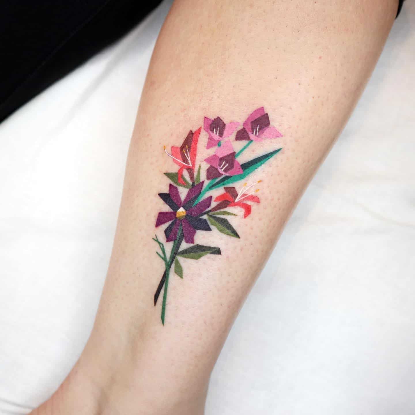 Flower tattoo by rolypolc